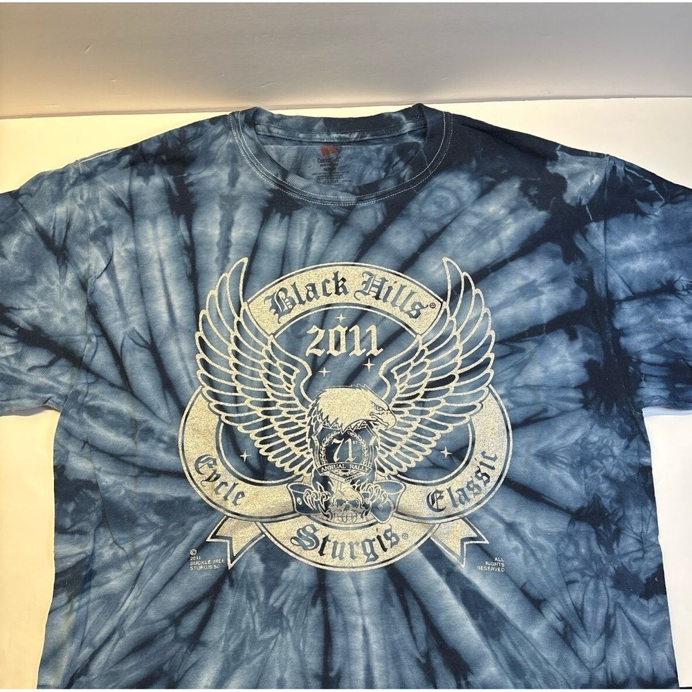 Sturgis Black Hills (2011) Cycle Classic Motorcycle Tshirt (medium)